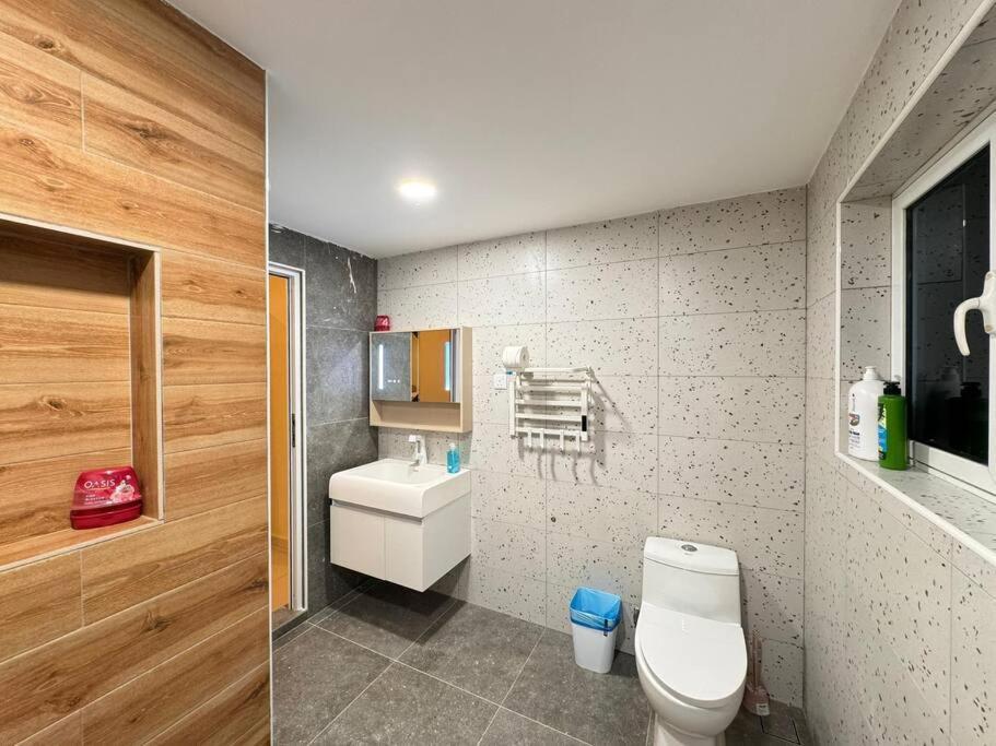 The Mystiic Retreat 3 To 5 Mins To Mid Valley And Ksl *